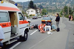 Zeige Details für 2022.07.06 Nothilfekurs NHK im Juli Nothilfekurse / Nothelferkurse Winterthur für Kategorie B (Auto) und A (Roller) Bild von 2022.07.06 Nothilfekurs NHK im Juli Nothilfekurse / Nothelferkurse Winterthur für Kategorie B (Auto) und A (Roller)