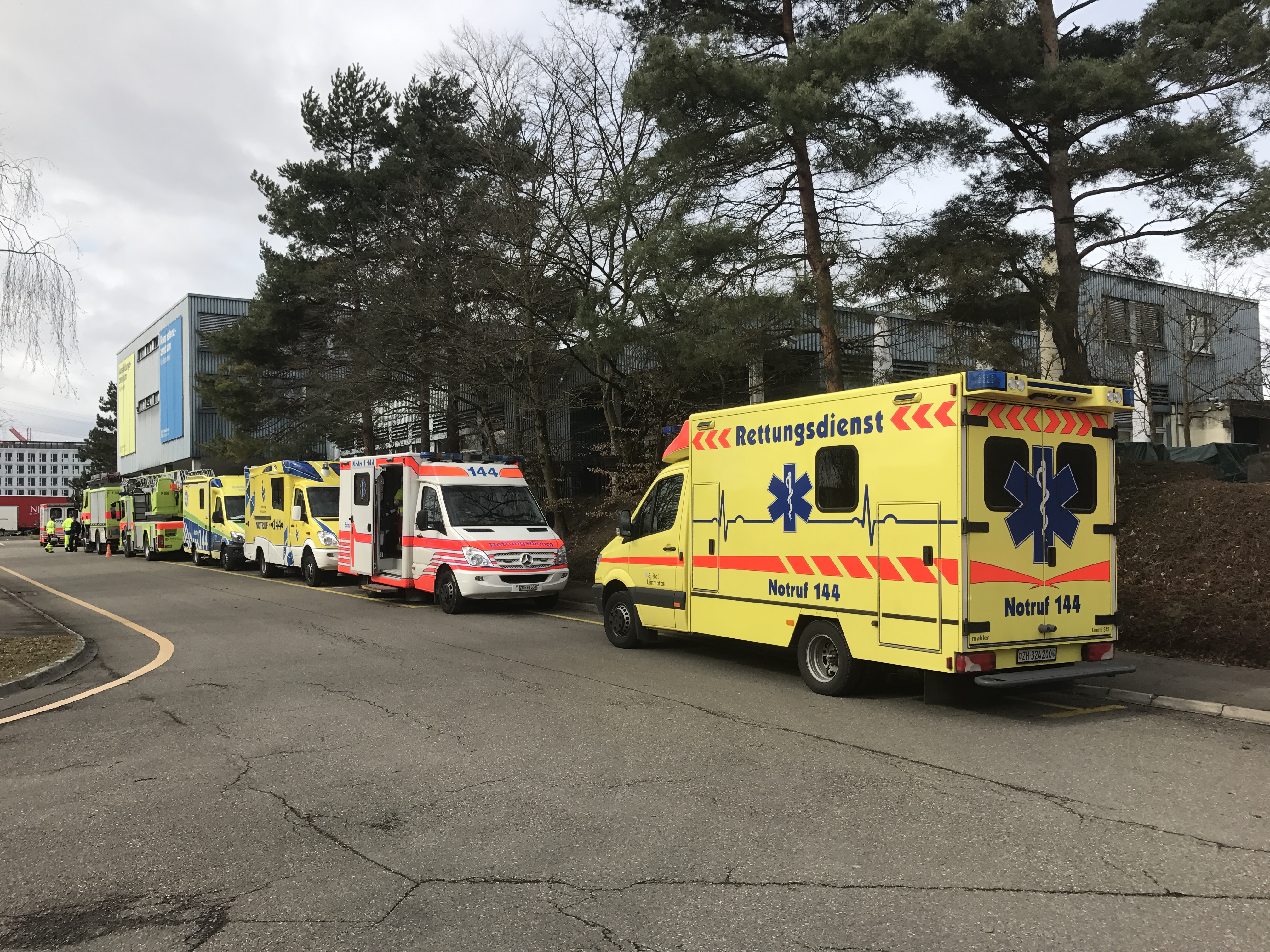 Fahrschule Kategorie D1 für Rettungsdienste mit Taxiprüfung  BPT und Code 121